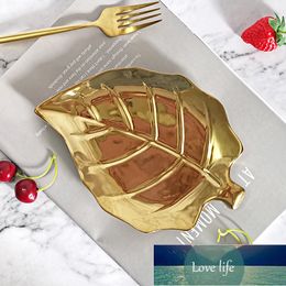 Simple Electroplating Golden Storage Tray Nordic Ceramic Leaf-shaped Fruit Snack Tray Fashion Home Decoration Ornaments Factory price expert design Quality