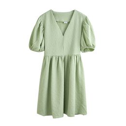 Toppies Summer Dress Woman Vintage Puff Sleeve A Line Dresses V-Neck High Waist Mini Dress Green Sexy Dress Solid Color 210412