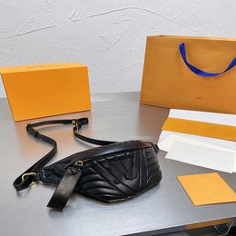 Men's classic cross body bag designer leather luxury neutral drawstring belt elegant black and white Waist purse