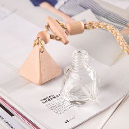 High Quality Perfume Diffuser Bottle 5ml Hang Car Air Freshener Wooden Cap Glass Car Perfume Bottle DH0872