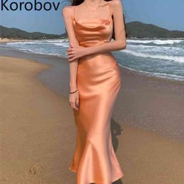 Korobov Women Sexy V Neck Backless Dress New Vintage Spaghetti Strap Female Dresses Elegant Chic Slim Vestidos Femme 210430
