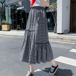 Black White Plaid Ruffle Irregular Pleated Skirt For Women Summer High Waist Vintage A-Line Long Skirts Boho Maxi Korean 210619