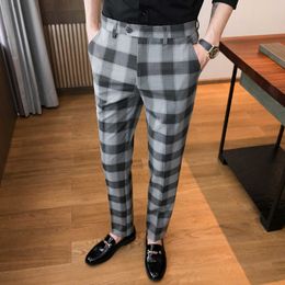 Korean Plaid Casual Pants Men Spring Summer Business Dress Pants Office Social Suit Trousers for Men Clothing Pantalon Homme 210527