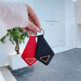 Fashion Case Suitable for Apple Airtags location tracker portable keychain high-quality triangle micro-label anti-lost Luxury protective