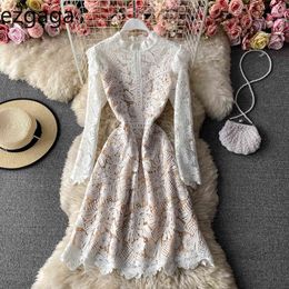 Ezgaga Vintage Elegant Dress Women Hook Flower Hollow Out Long Sleeve Lace Patchwork Holiday Ladies Party Dress Robe Vestidos 210430