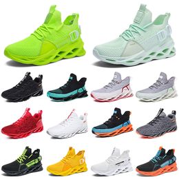 fashion highs quality men running shoes breathable trainer wolf greys Tour yellow triple white Khaki green Light Brown Bronze mens outdoor sport sneakers GAI