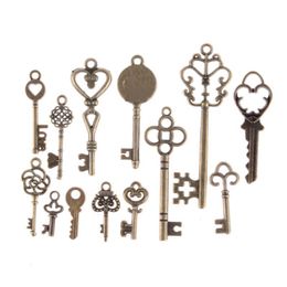 Charms 13 Pcs Vintage Mixed Keys Pendant Antique Bronze Key Fit Bracelets Necklace DIY Metal Jewellery Making Wholesale