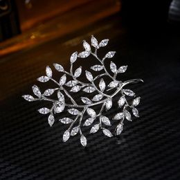 Pins, Brooches FYM Luxury Leaf For Women Sliver Color Clear Cubic Zirconia Brooch Pins Wedding Accessories Jewelry FYMBJ0011