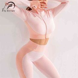Autumn Winter Yoga Set Sports Bra With Detachable Cups Fitness High-Waist Leggings Gyms Clothing Long Sleeve Crop Top Full-Zip 210802
