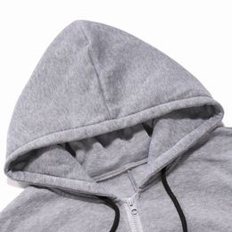 2020 New Men's Autumn Long Hoodies Sweatshirt Male Solid Colour Slim Fit Zipper Hooded Outerwear Sweatshirts M-3XL Y0319