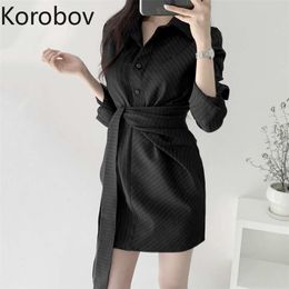 Korobov OL Turn-Down Collar Women Dress Korean Vintage Sstriped Long Sleeve Female Dresses New Chic Lacing Robe Femme 210430