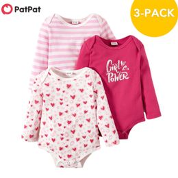 Arrival 3-pack Baby Girl Sweet Heart Rompers Set Clothing 210528