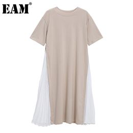 [EAM] Women Khaki Spliced Pleated Mesh Casual Dress Round Neck Half Sleeve Loose Fit Fashion Spring Summer 1DD7656 210512