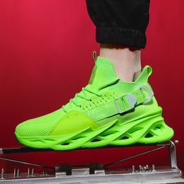 Wholesale 2021 Arrival Sports Running Shoes For Men Women Triple Green ALL Orange Comfortable Breathable Outdoor Sneakers EUR 39-46 Y-9016