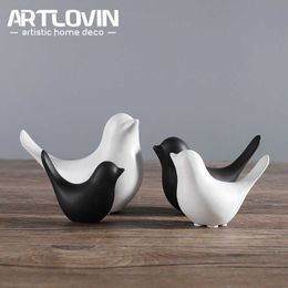 Nordic Creative White Ceramic Bird Figurines Home Decoration Accessories Party Crafts for Living Room Shelves Wedding Ornaments 210607