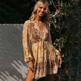 Jastie Boho Floral Print Dress Women V-neck Long Sleeve Spring Autumn Dresses Chic Ruffle Hem Beach Mini Dress Short Vestidos 210419