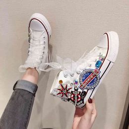 2020 White canvas women's vulcanize Shoes women for girls Woman elegance Autumn Ins pu shine star C0410