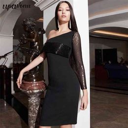 Free Autumn Style One Shoulder Long Sleeve Bandage Dress Women Sexy Bodycon Sequined Club Party Vestidos 210524