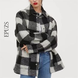 Vintage Woollen Plaid jacket women winter coat Long Sleeve oversize shirts casual work office Chic outwear 210521