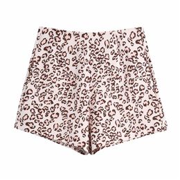 Evfer Chic Lady Spring Vintage Leopard Print High Waist Shorts Women Casual Back Zipper Animal Suit Short Pants 210421