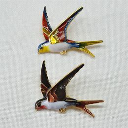Pins, Brooches 2021 Japanese And Korean Style Cute Enamel Swallow Personality Fashion Animal Brooch Female