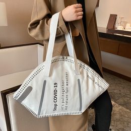 Fashion mask bags women 2022 new tot large capacity shoulder canvas bag environmental protection portable shopping bag
