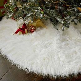 1PC Creative White Plush Christmas Tree Skirts Fur Carpet Xmas Decoration Year Home Outdoor Decor Event Party Tree Skirts 211104