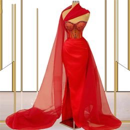 Sexy Illusion Red Evening Dresses With Wrap Mermaid Prom Dress Beaded Dubai Arabic Kaftan Abaya Party Wear Robe de mariée