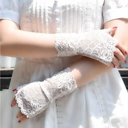 Fashion Women Gloves Dance Long Fingerless Ladies Sexy Lace Gloves Ladies Half Finger Fishnet Dress Gloves Thin Mesh Mitten Y0827