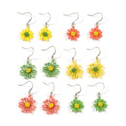 Bohemian Fresh and sweet Daisy Flower earrings charm Delicate Sunflower Leaf Pendant Earring Jewellery Clothes Accessories for Women