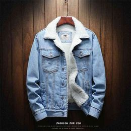 Winter Retro Men Light Blue Jean Jackets Outerwear Warm Denim Coats Large Size Fleece Padded Jacket Top 210811