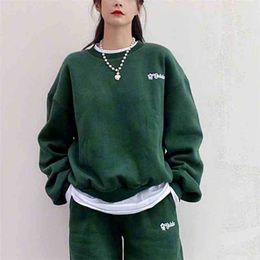 Casual Harajuku Green 2-Piece Sportswear Unisex Long-Sleeved Pullover And Shorts Ladies Jumpsuit 210525