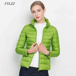 Women 90% Ultra Light White Duck Down Short Jacket Spring Winter s Puffer Portable Windproof Coat 210423