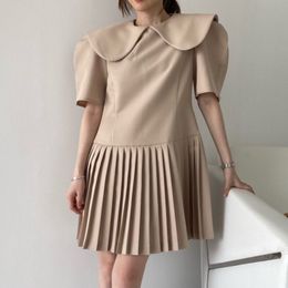 Fashion Wild Simple Holiday Casual Temperament Bubble Sleeve Peter Pan Collar Stitching Pleated Mini Dress 16F1255 210510