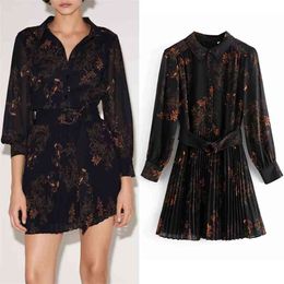 Printed Black Pleated Dress Women Fashion Buckle Belt Long Sleeve Mini Woman Button Ruched Vintage es 210519
