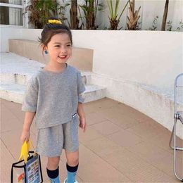 Summer Arrival Girls Fashion 2 Pieces Suit Top+shorts Kids Clothes 210528
