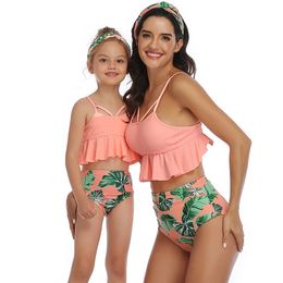 Family Matching Outfits Summer Mother Daughter Printed Swimsuit Bikini Bathing Suit Flounce Design Swimwear 210417