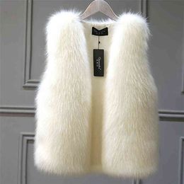 Winter Female Fur Vest Coat Warm White Black Grey Jacket Large Size 2XL Sleeveless 210915