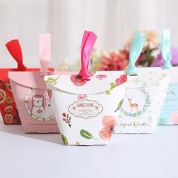 party favours wholesale UK - Gift Wrap 10pcs Bag Box For Party Baby Shower Paper Chocolate Boxes Package Wedding Favours Candy