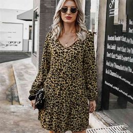 Fashion Autumn mini dress female leopard print Elegnat long-sleeved for women sexy Vintage Leopard Full woman es 210508