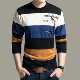 Spring Summer Men's Sweaters Long Sleeve Casual Clothing Round Neck Striped Knitted Tops Fashionable Wear Y0907