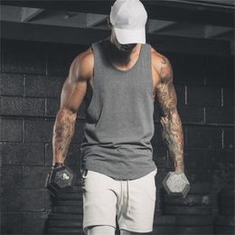 Muscleguys Brand Bodybuilding clothing Fitness Men Tank Top Workout Vest Gyms Stringer Sleeveless Shirt sportswear Undershirt 210421