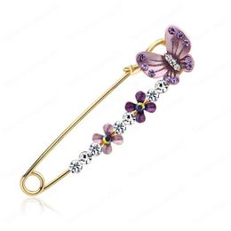 Animal Crystal Brooches for Women Alloy Rhinstone Pins Jewelry Breastpin Catch Scarf Lapel or Collar Decoration