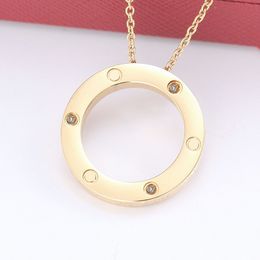 Love Luxury Necklaces Women Round Pendant Stainless Steel Couple Fashion Jewellery for Neck Christmas Valentine Day Gifts Girlfriend Wholesale