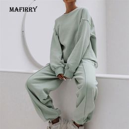 Women Two Piece Loose Sports Solid Loungewear Suits Spring Autumn O-Neck Full Sleeve Casual Ladies Sets Elastic Waist Streetwear 220315