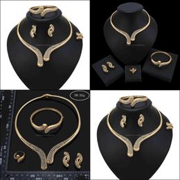 Bracelet, Earrings & Necklace Jewellery Sets Brand Bracelet Earring Fashion Arc Circle Diamond Set Aessories Four Piece Drop Delivery 2021 Qgm