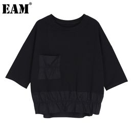 [EAM] Women Black Blue Big Size Pleated Pocket Casual T-shirt Round Neck Short Sleeve Fashion Spring Summer 1DD6739 21512