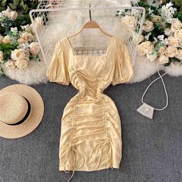 Chic French Style Summer Dress Vintage Square Collar Puff Sleeve Drawstring Pleated Slim Short Sexy Women's 210603