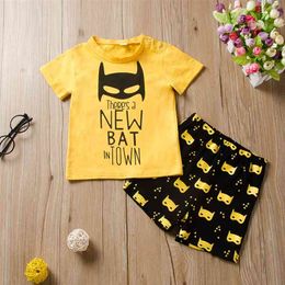 Summer Children Sets Casual Short Sleeve Print Letter T-shirt Bat Man Shorts 2Pcs Boys Clothes 1-5T 210629