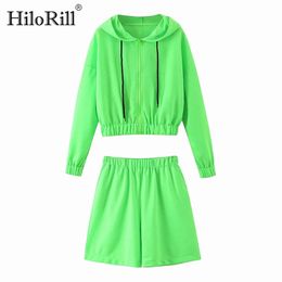 Women Streetwear Two Piece Set Top And Shorts Fashion Zipper Crop With Elastic Waist 2 Outfits 210508